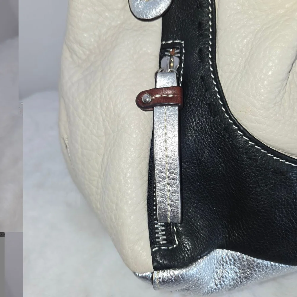 b. makowsky Large Multi Color Leather Hobo Bag in Beige, Black, Silver & Brown - Picture 4 of 14